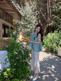 summer live broadcast hot sale, set-to-dye white, elegant and lazy Sanzhai sleeveless top, pleated fringed skirt for women