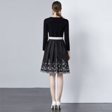 Spring women's clothing popular new black knitted splicing printing pleated dress spring wear high-end sense