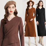 Real shot, fashionable thickened V-neck bottomed knitted sweater + vest dress, two-piece set, long-sleeved autumn and winter