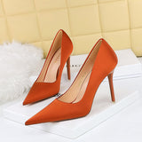 2025 1983-1 Korean version of fashionable and simple high heels, stiletto high heels, shallow mouth pointed nightclub sexy and thin satin single shoes