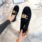 women's plush flat shoes Outdoor and office wear fashion chain design winter warm snow boots Large size 41-43 free delivery