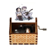 HULIANFU New Attack On Titan Queen Music Box Antique Carved Wooden Hand Cranks Power Game Crossing Rainbow Christmas Birthday Gifts
