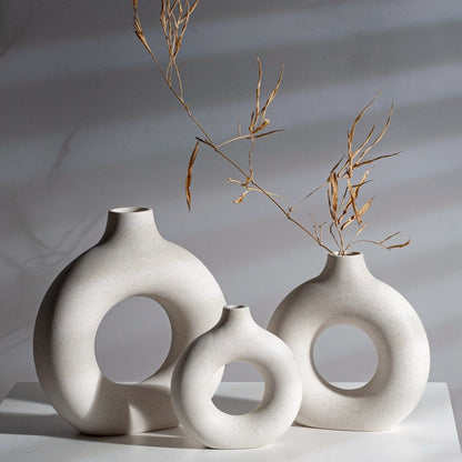 HULIANFU VILEAD Black Circular Hollow Ceramic Vase Donuts Nordic Flower Pot Home Decoration Accessories Office Living Room Interior Decor