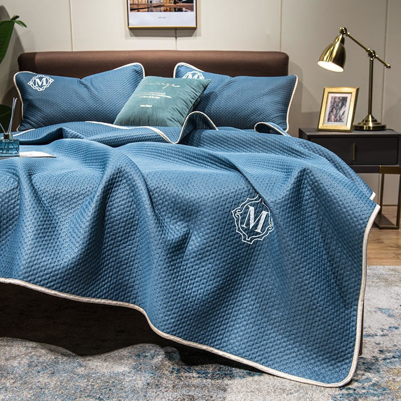HULIANFU Summer Cooling Blanket Air Condition Comforter Quilt Lightweight And Breathable Knitting Sofa Bed Blankets 150*200/200*230cm