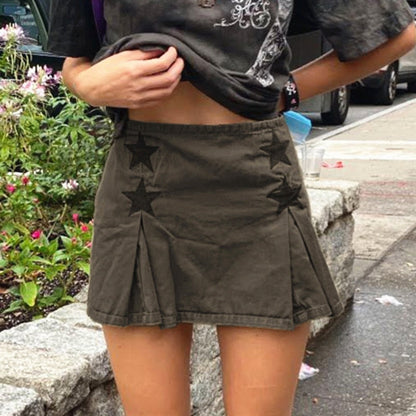 Hulianfu Women Y2K Grunge Denim Skirt with Star Pattern Patchwork Summer Zipper High Waist Pleated A-line Mini Skirts Fashion Clothes